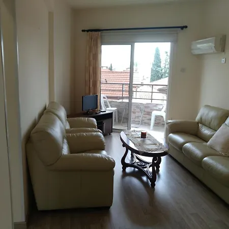 Apartment Cozy Two Bedroom Larnaka